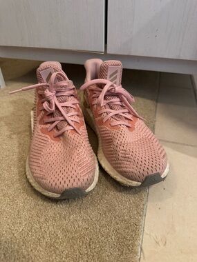 adidas Dusty Pink Mesh Running Sneakers